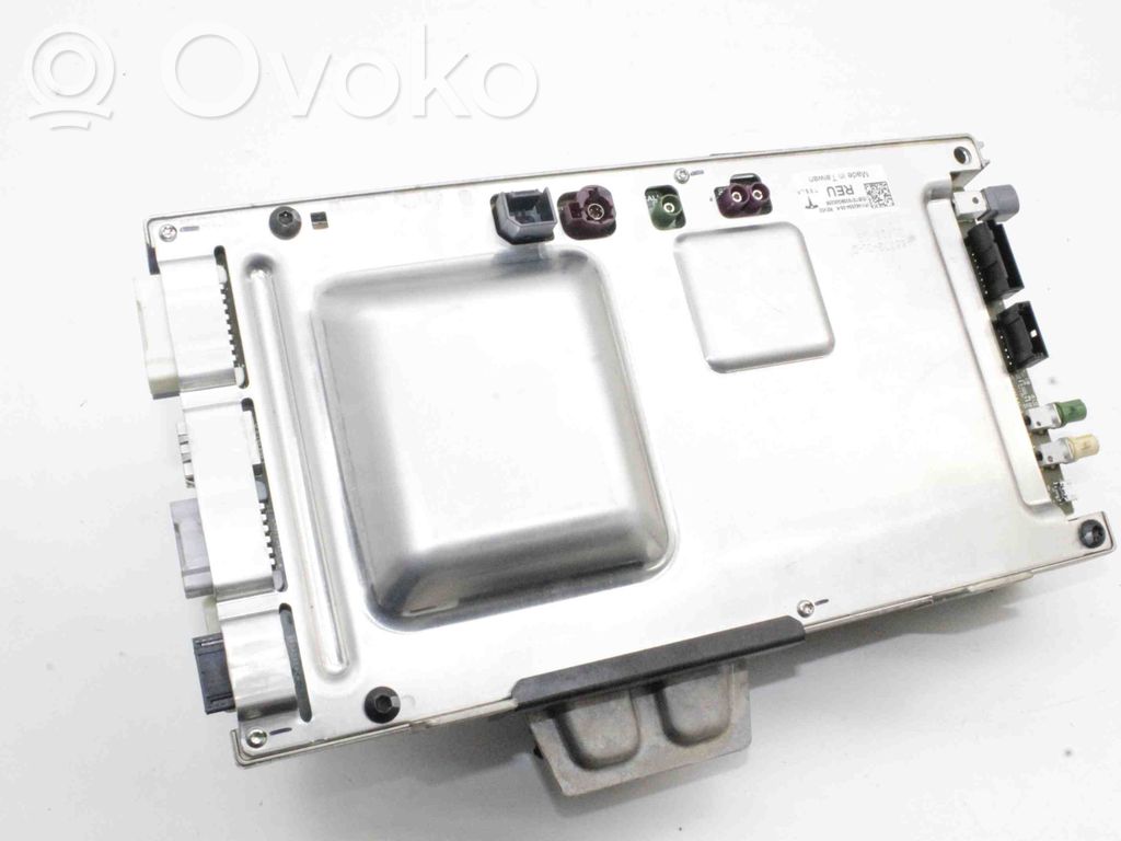 Tesla Model 3 Other devices 