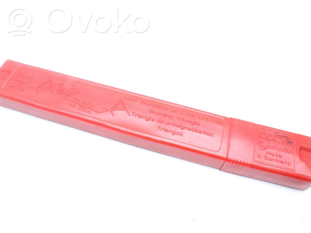 Boîte à outils   8D9860251B