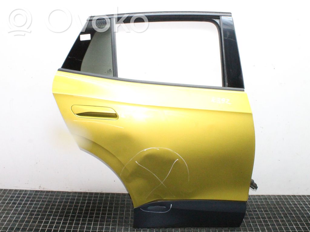 Puerta trasera   G8B1W