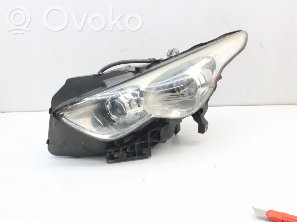 Infiniti FX Faro/fanale