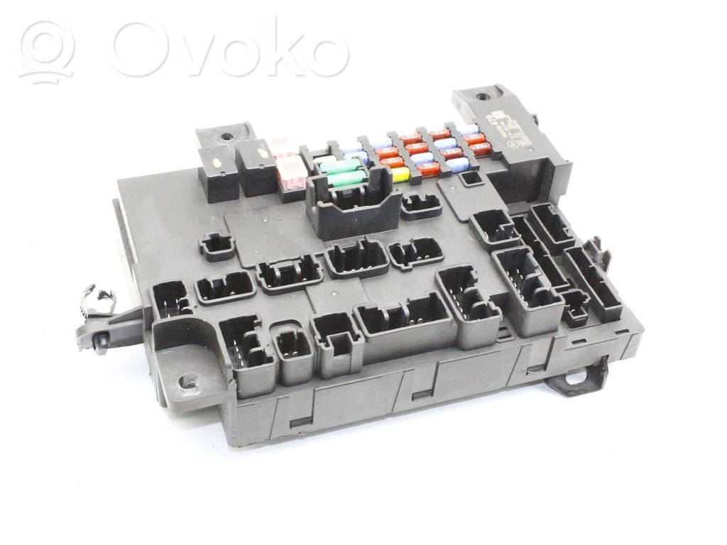 Mitsubishi Eclipse Cross Fuse module 