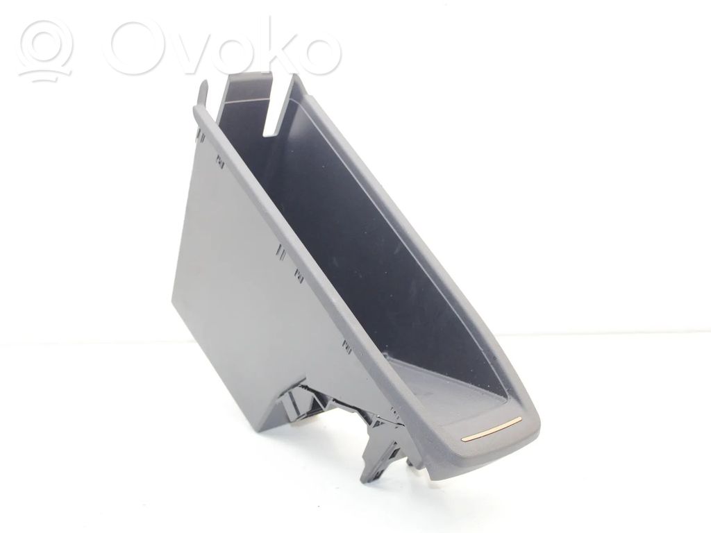 Guantera   10E858329A