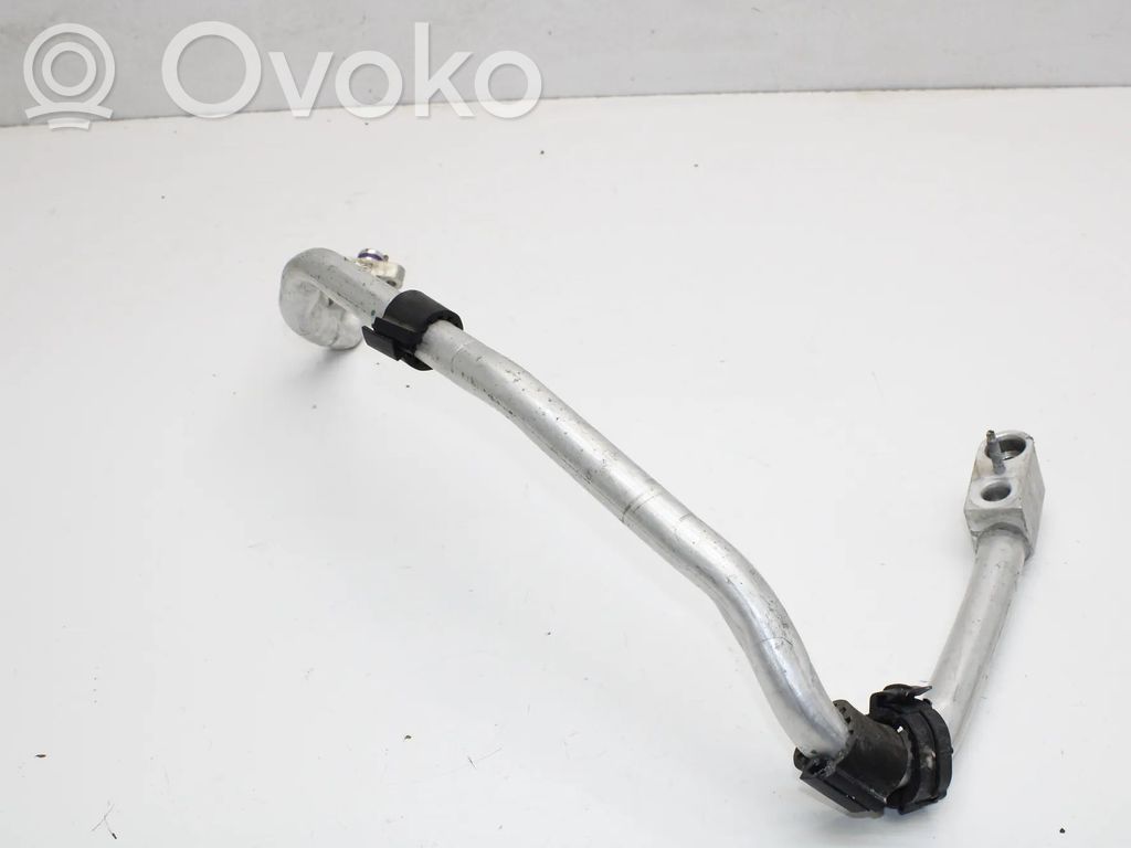 Audi e-tron Ilmastointilaitteen putki (A/C) 