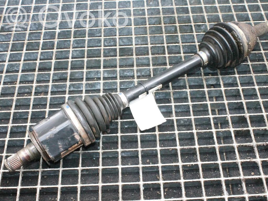 Eje de transmisión delantero   9809175