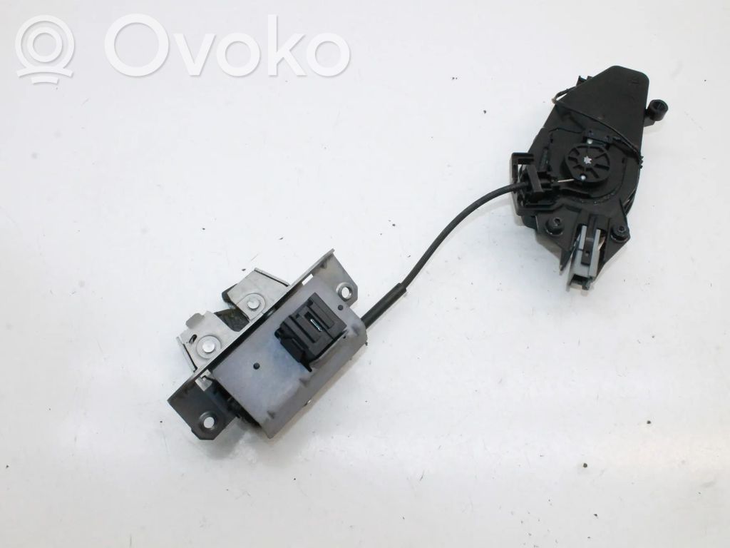 Volvo XC70 Tailgate/trunk/boot lock/catch/latch 