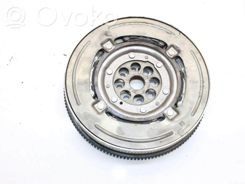 BMW 1 F40 Volante motor 