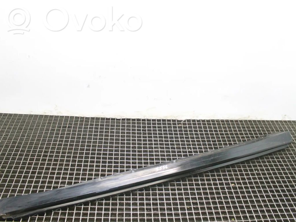 Renault Megane E-Tech Sill 