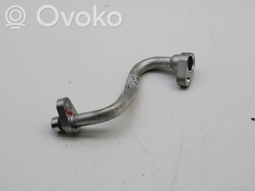 Renault Megane E-Tech Ilmastointilaitteen putki (A/C) 