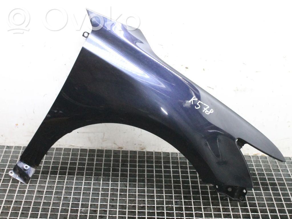 Lexus CT 200H Fender 