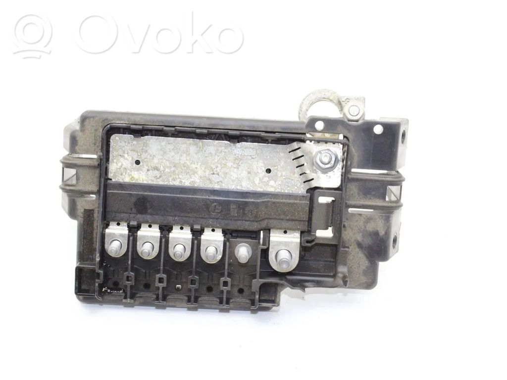 Current control relay   2Q0937548D
