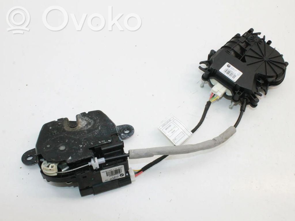 BMW 2 F46 Încuietoare portbagaj 
