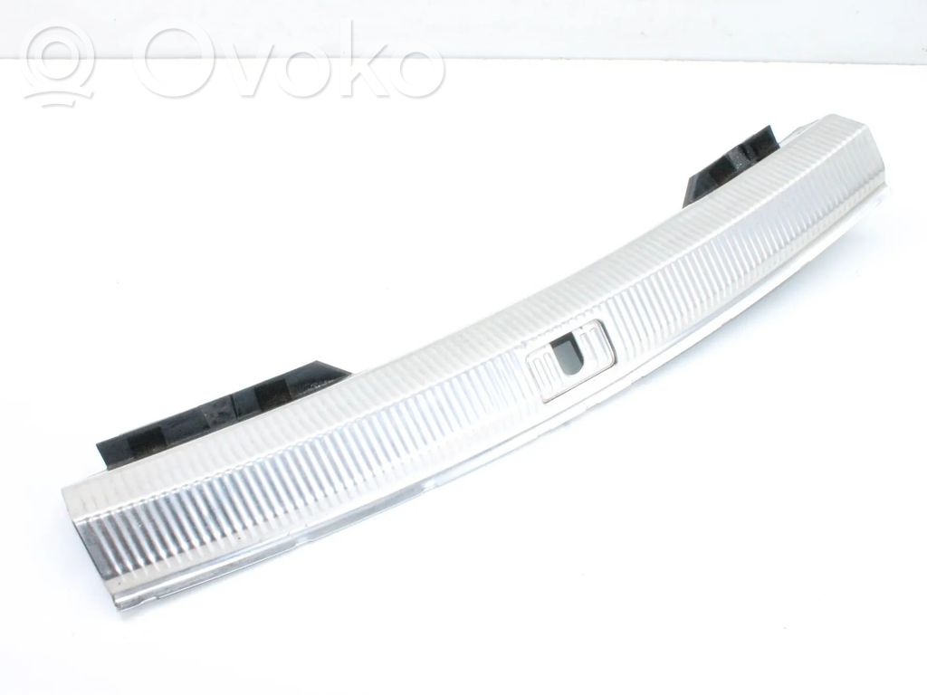 Audi A4 S4 B8 8K Rivestimento di protezione sottoporta del bagagliaio/baule