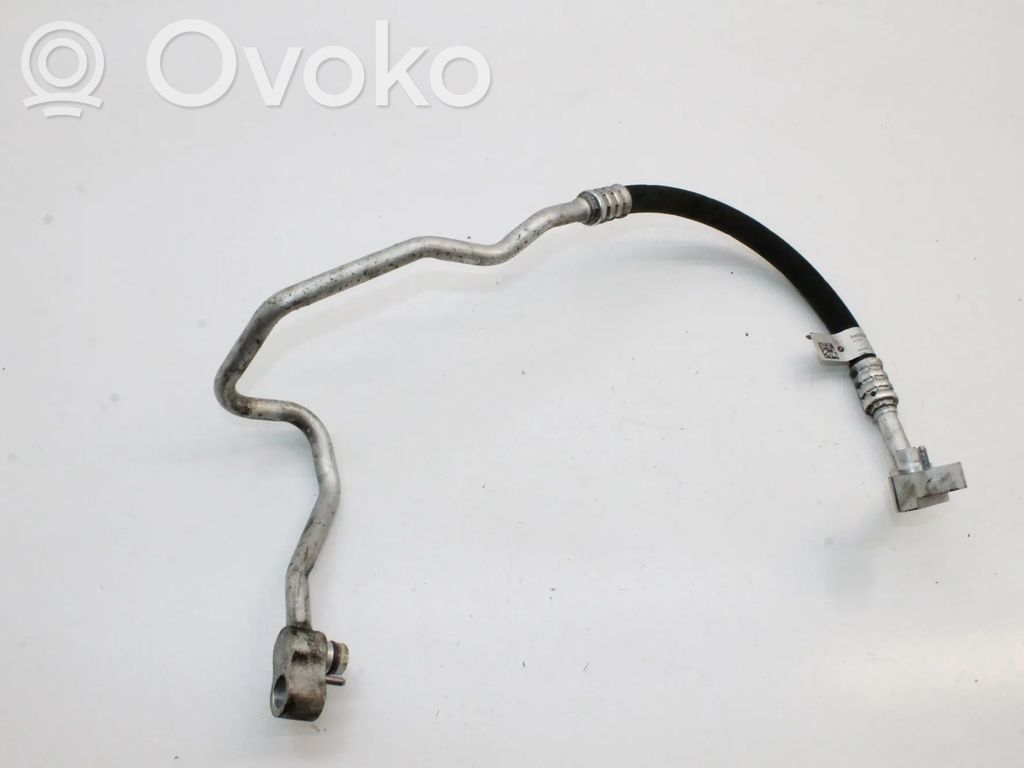 BMW 2 F46 Tubo flessibile aria condizionata (A/C)