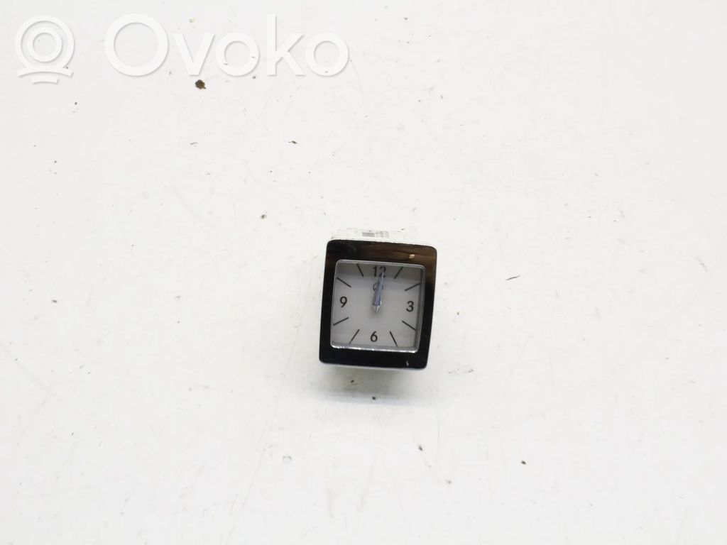 Mercedes-Benz CLS C218 X218 Orologio