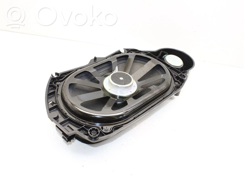 Mercedes-Benz CLS C218 X218 Subwoofer