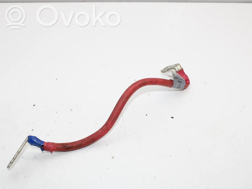 Pluskaapeli (akku)   AH2210B680AA