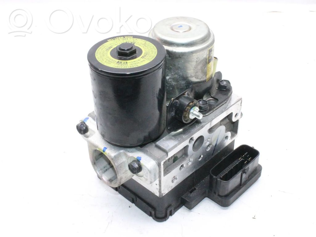 Lexus IS III XE30 Pompa ABS 