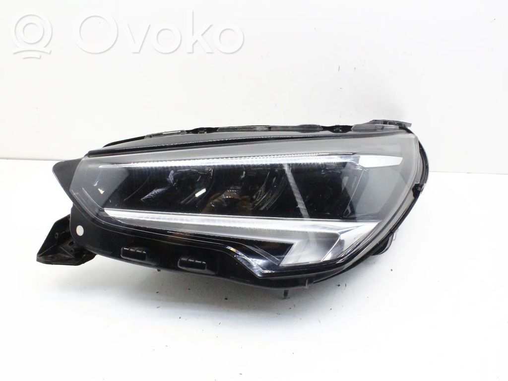 Opel Corsa F Etu-/Ajovalo