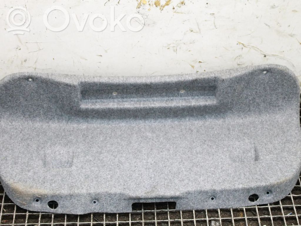 BMW 3 E90 E91 Takaluukun koristelista 