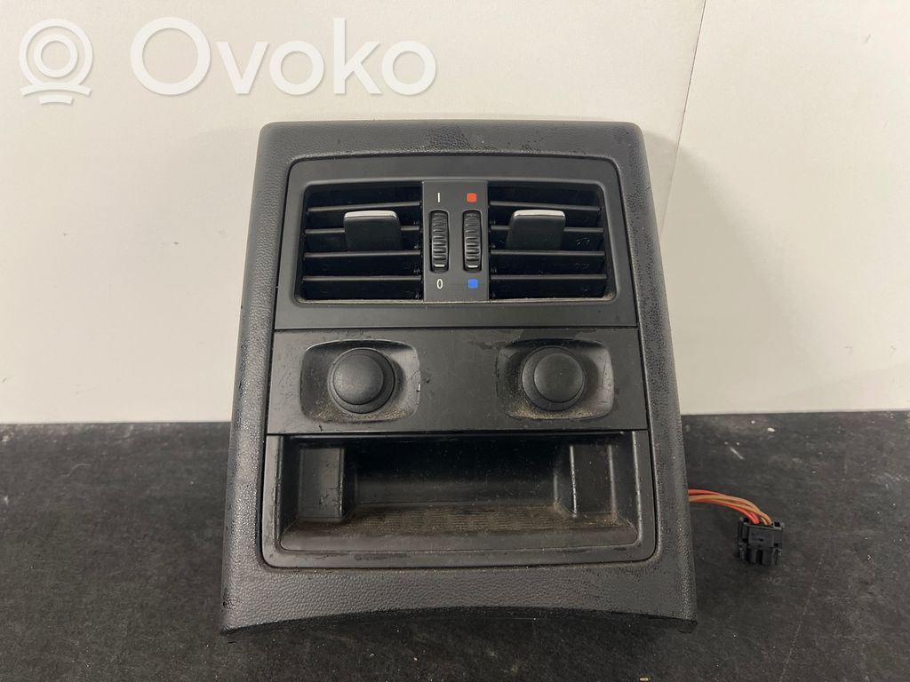 BMW 3 E90 E91 Centrālā konsole 