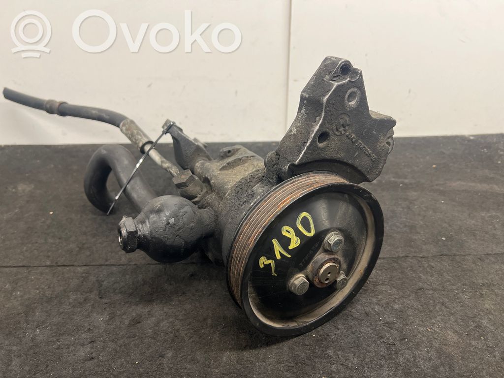 Power steering pump pulley   7790638