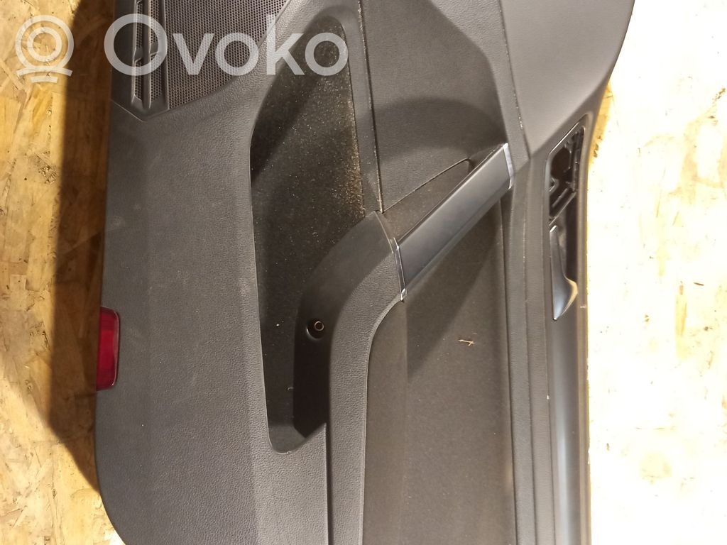 Volkswagen Golf VII Boczki / Poszycie drzwi przednich 