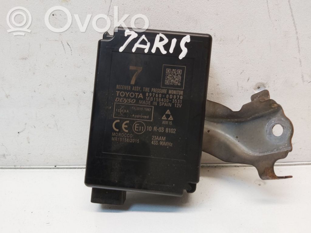 Toyota Yaris Tire pressure control unit 