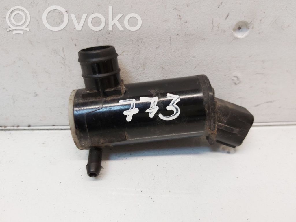 KIA Picanto Windscreen/windshield washer pump 