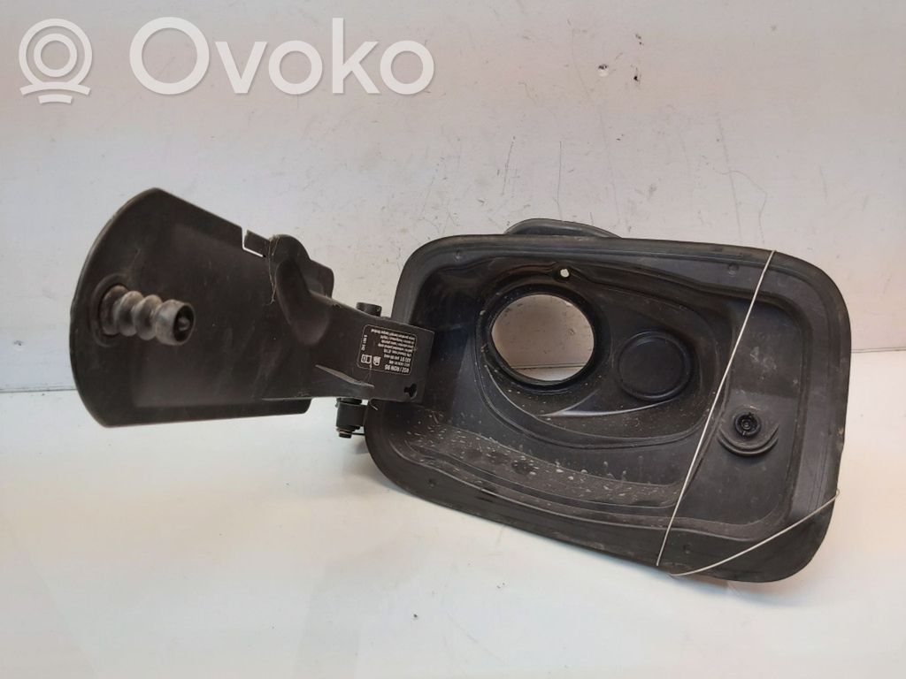 BMW 2 F45 Uszczelka wlewu paliwa 