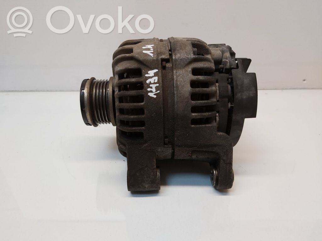 Opel Meriva B Ģenerators 