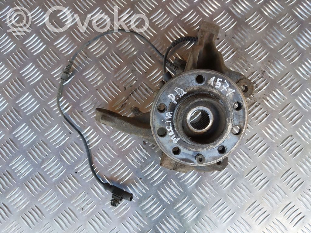 Opel Meriva B Piasta koła przedniego 