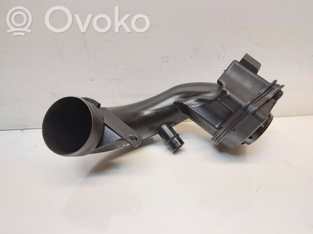 Peugeot 308 Intercooler hose/pipe 
