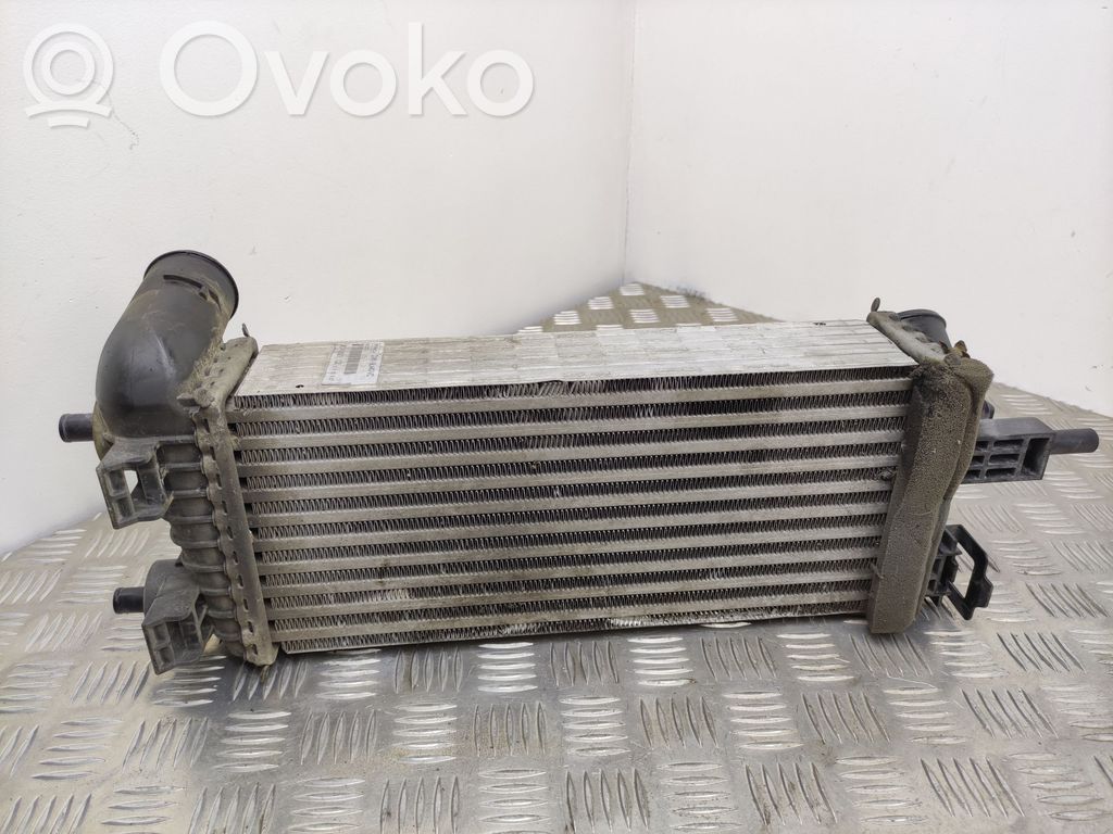 Ford Focus Intercooler radiator 