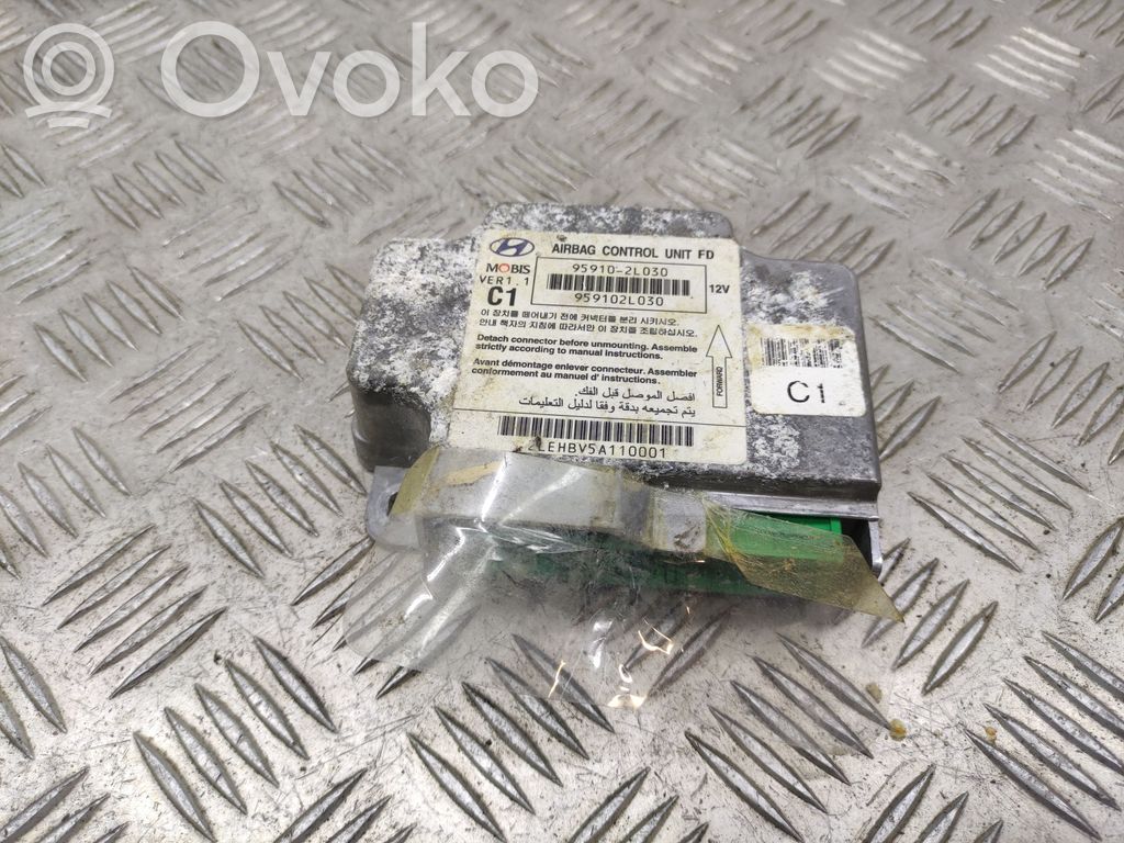 Hyundai i30 Airbag control unit/module 