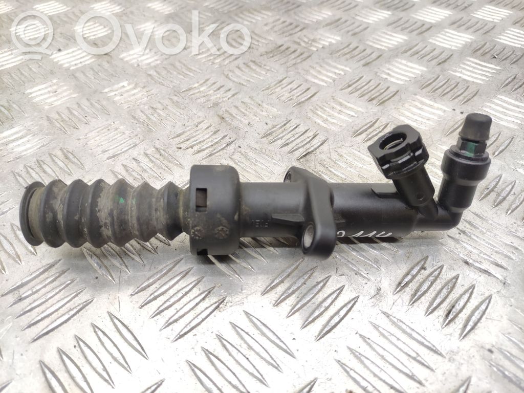 Citroen C5 Kytkimen apusylinteri 