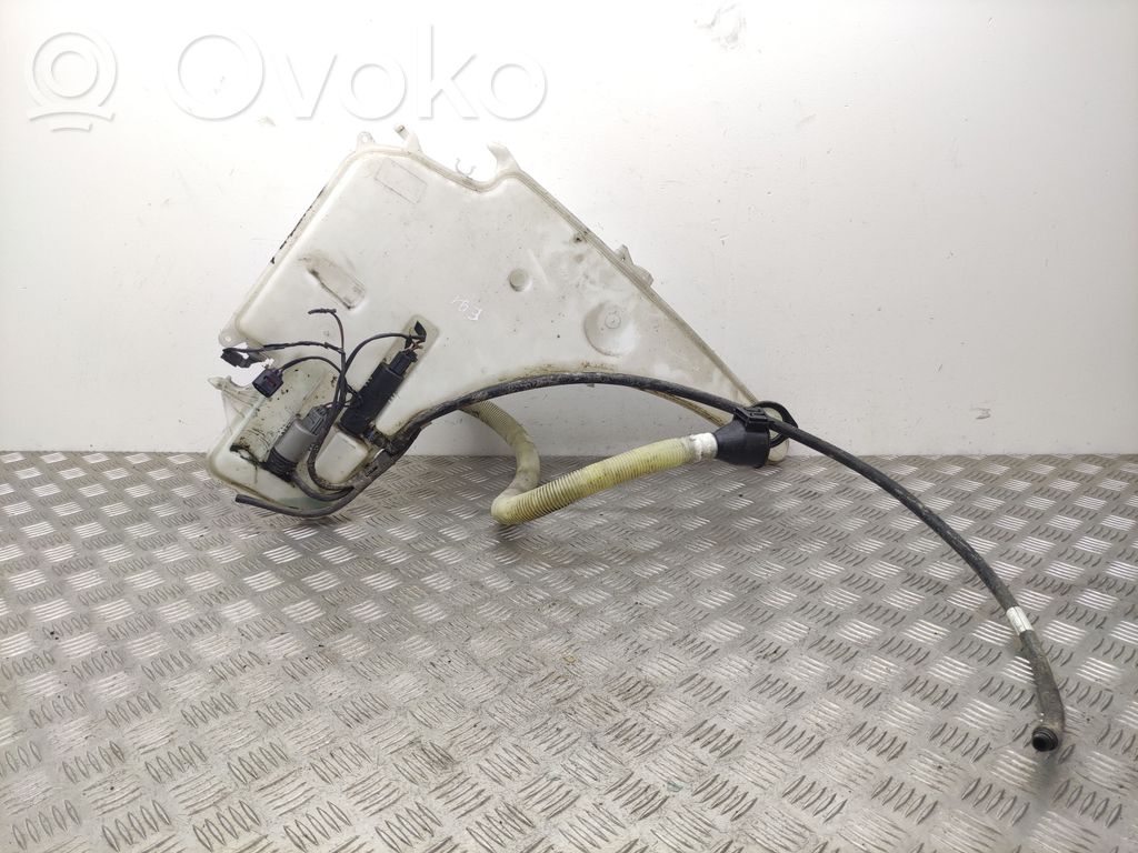 Langų skysčio bakelis   706899620