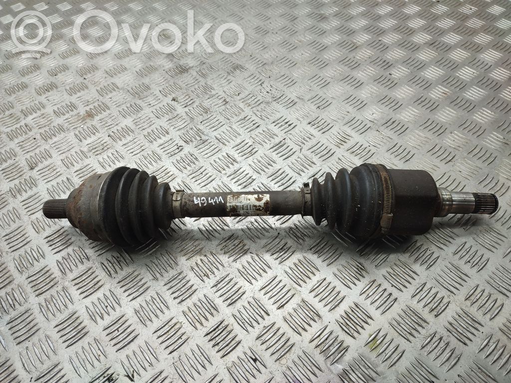 Volvo V50 Priekinis pusašis 