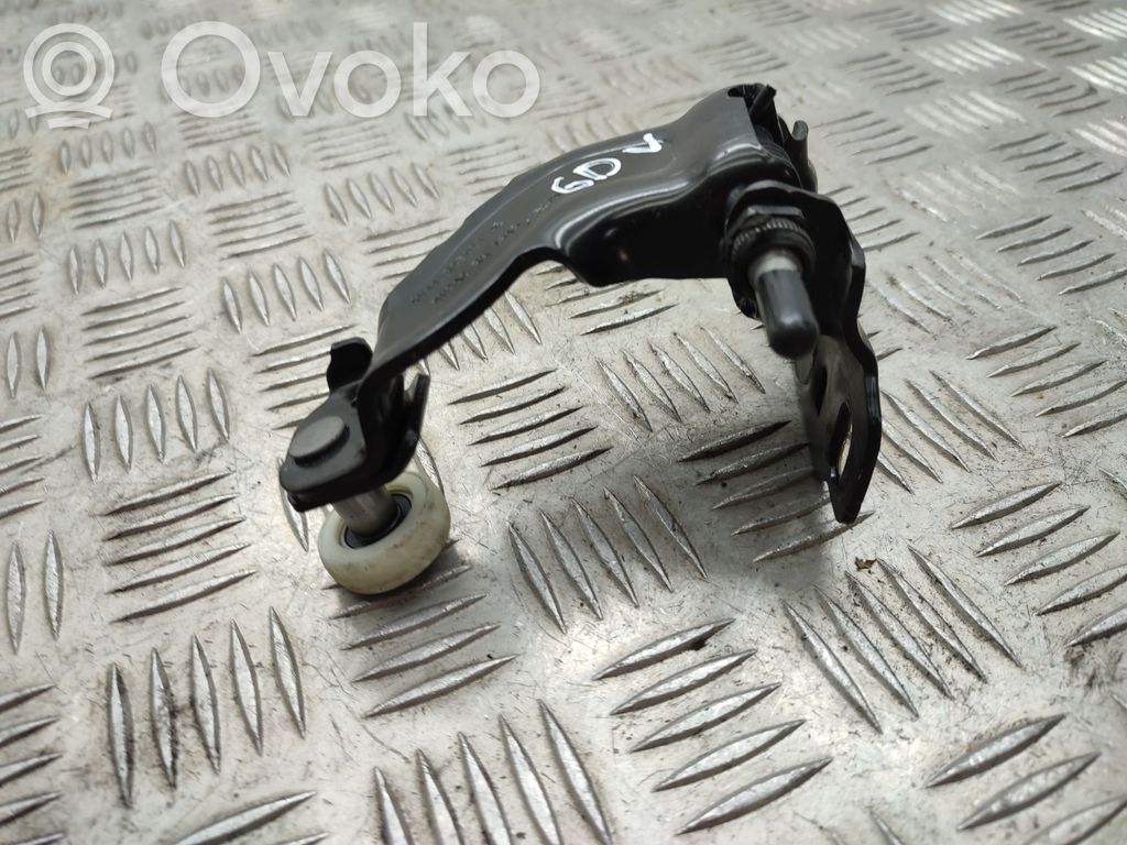 Ford B-MAX Sliding door upper roller guide/hinge 