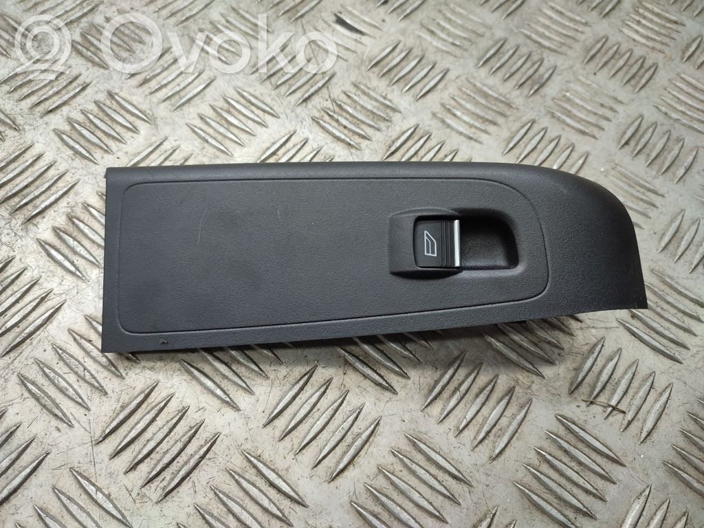 Ford Turneo Courier Electric window control switch 