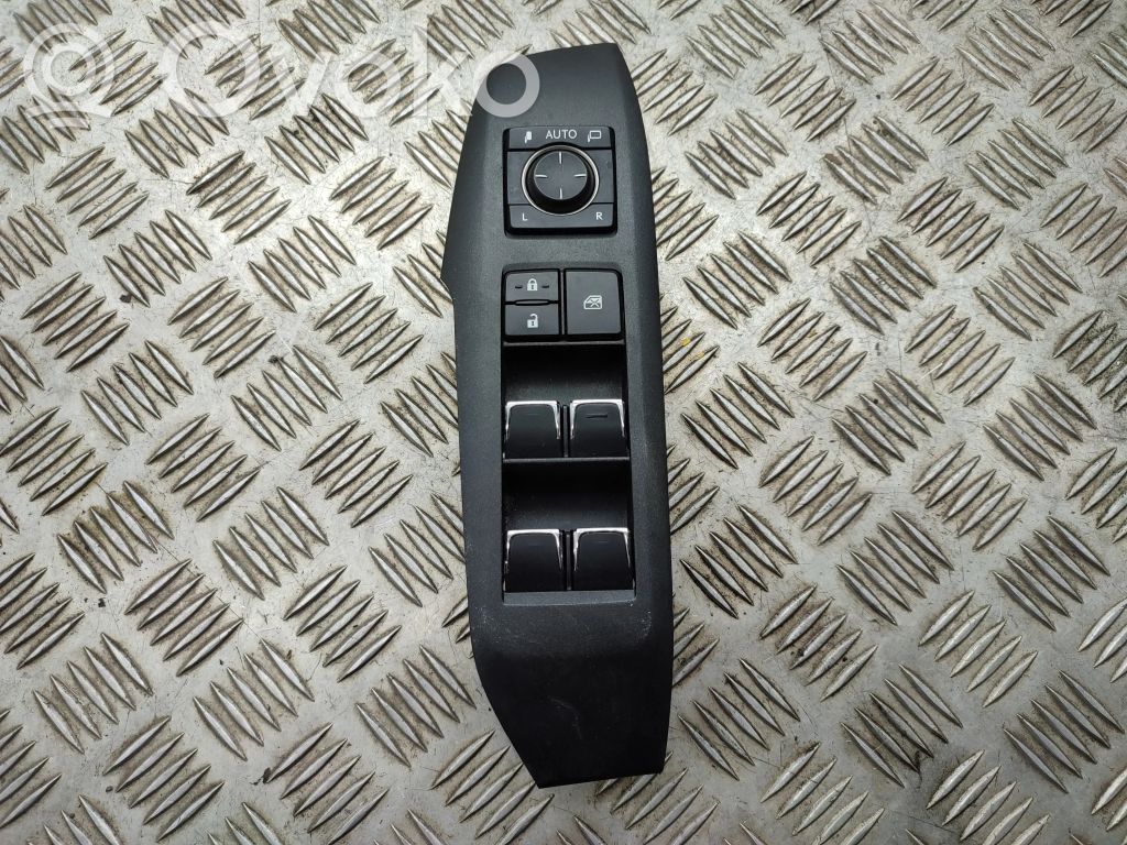 Lexus NX Electric window control switch 