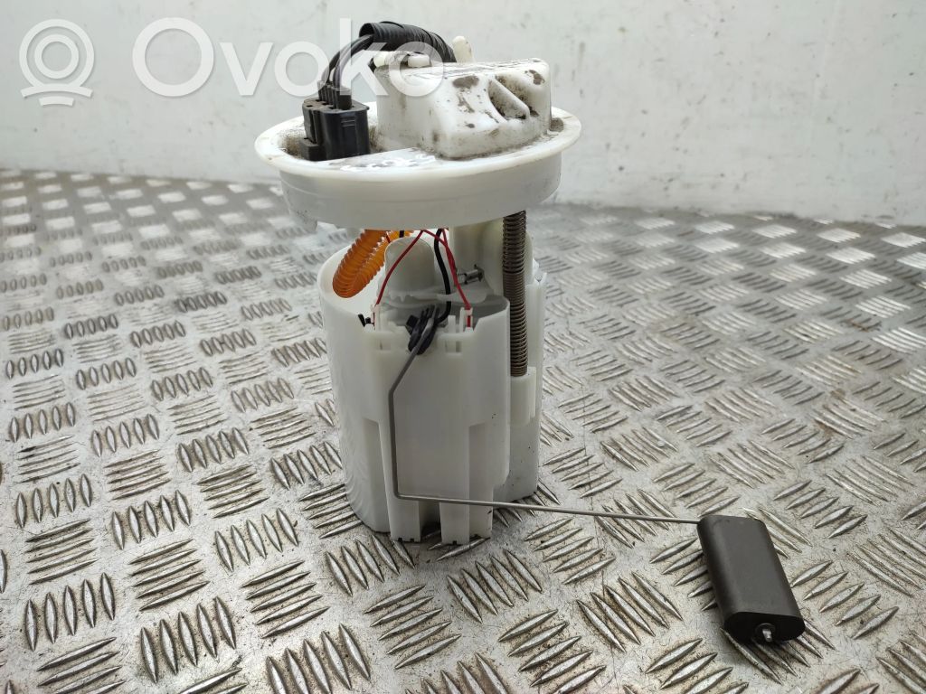 Ford B-MAX Bomba interna de combustible 