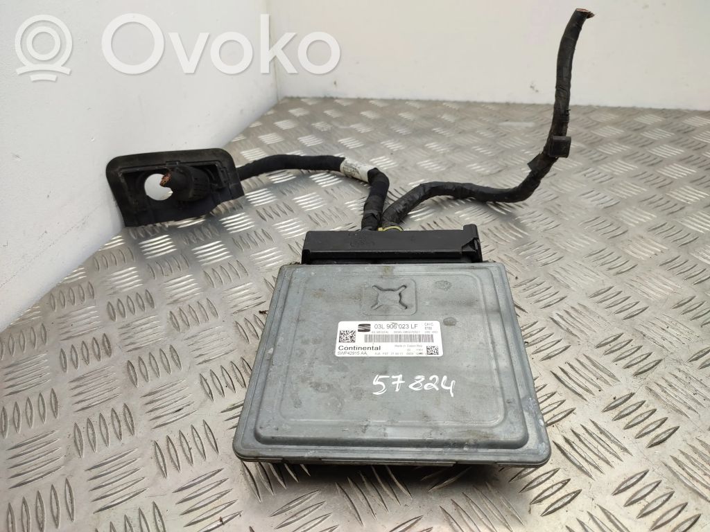 Seat Leon (1P) Engine control unit/module 