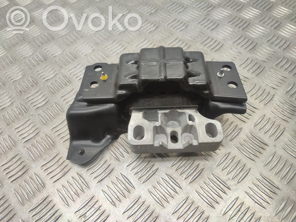 Volkswagen T-Cross Engine mount bracket 