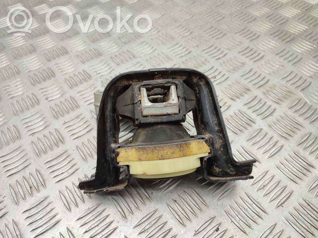 Citroen C4 Cactus Engine mount bracket 