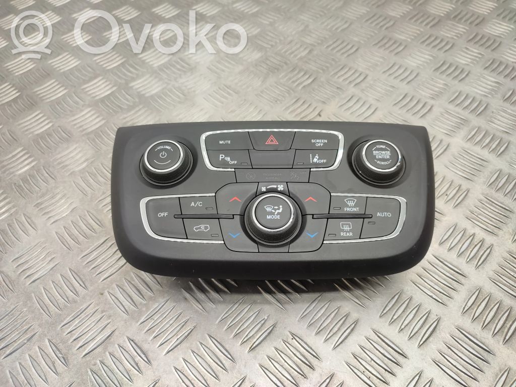 Jeep Compass Gaisa kondicioniera / klimata kontroles / salona apsildes vadības bloks (salonā) 