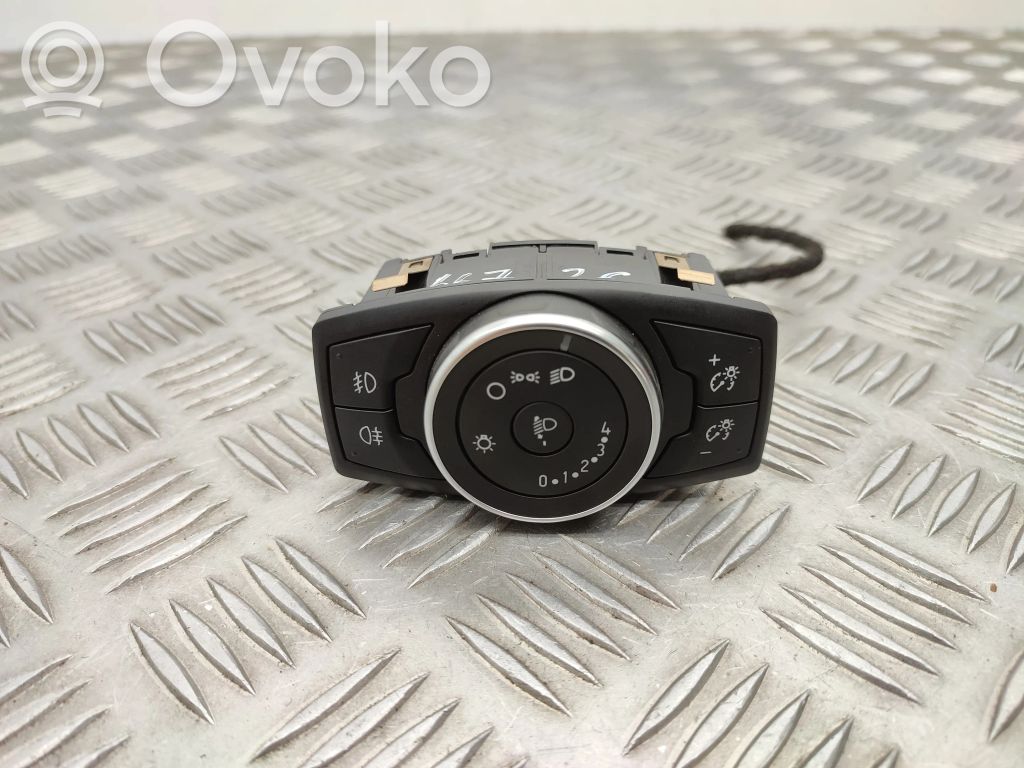 Ford Focus Light switch 