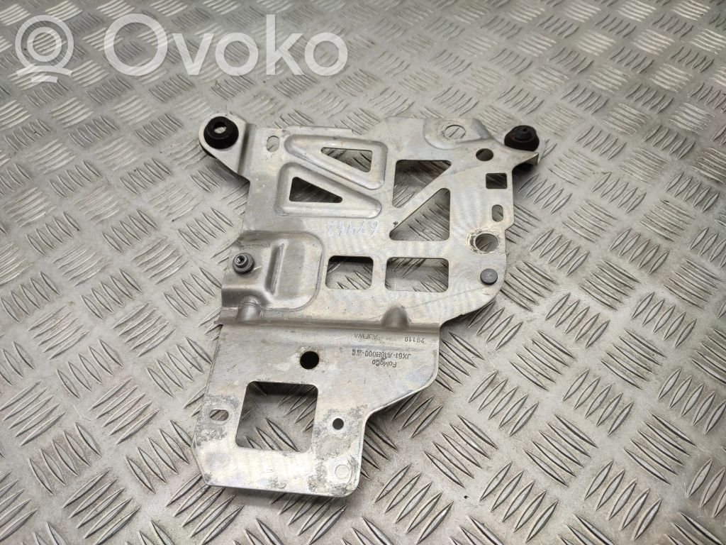 Ford Focus Battery bracket 