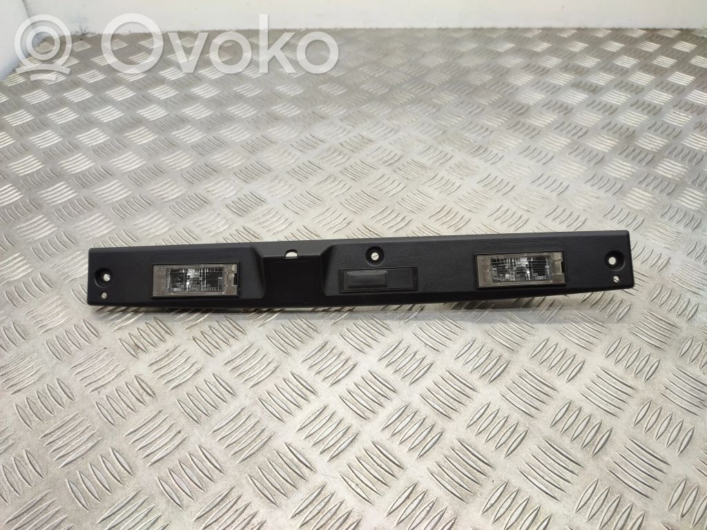 Renault Kadjar Trunk door license plate light bar 