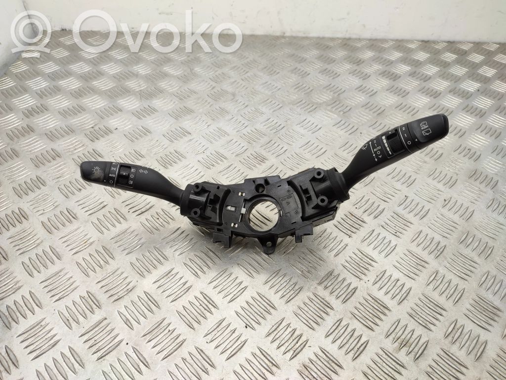 Hyundai Tucson TL Wiper turn signal indicator stalk/switch 