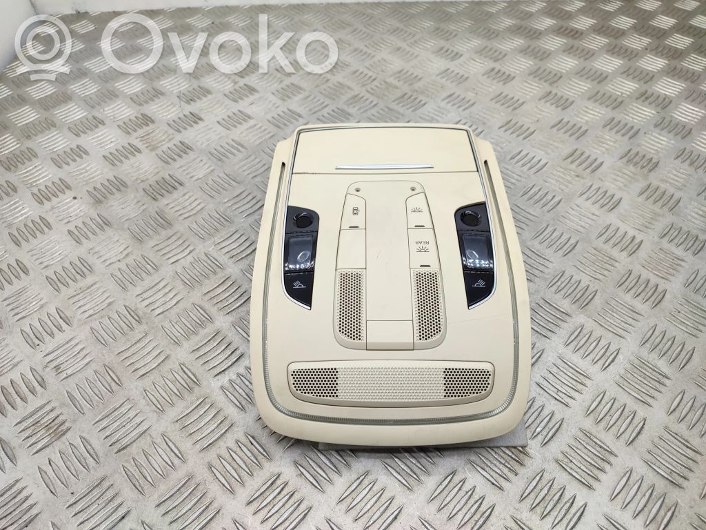 Audi A8 S8 D4 4H Priekinių vietų apšvietimo žibintas 